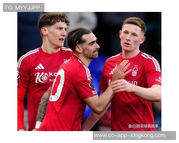 曼联计划2026年夏季重建中场埃利奥特安德森成为潜在引援目标 曼联计划2026年夏季重建中场埃利奥特安德森成为潜在引援目标