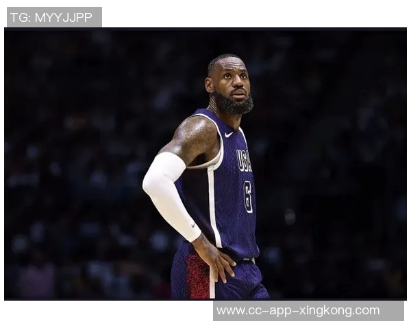 詹姆斯悼念威尔肯斯传奇人生感谢您为篮球做出的贡献 詹姆斯悼念威尔肯斯传奇人生感谢您为篮球做出的贡献